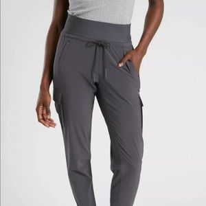 Athleta Sutton Jogger Spring Night sz 6